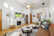 Uptown Sedona 2BR Retreat – Fireplace + EV Charger