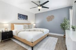 Walk to Old Town | 1BR Condo, Heated Pool & Patio