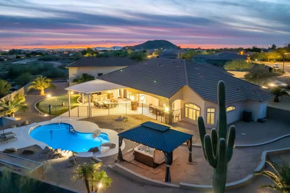 Mountainside Desert Retreat ~ NEW! - Image 1