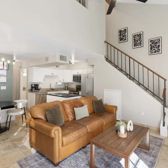 2BR Near Cubs Spring Training w/ Heated Pool & Spa - Image 1