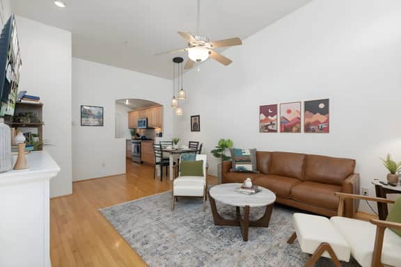 2BR Sedona Escape with BBQ & Scenic Views