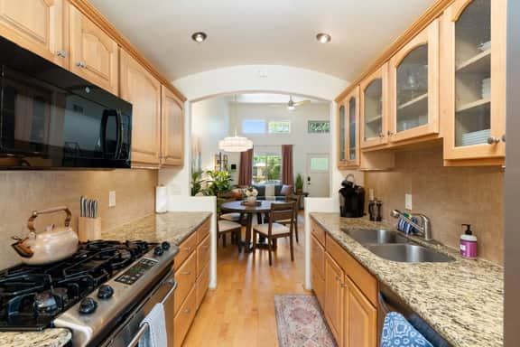 Uptown Bougie Escape | Private Patio & Nice Views