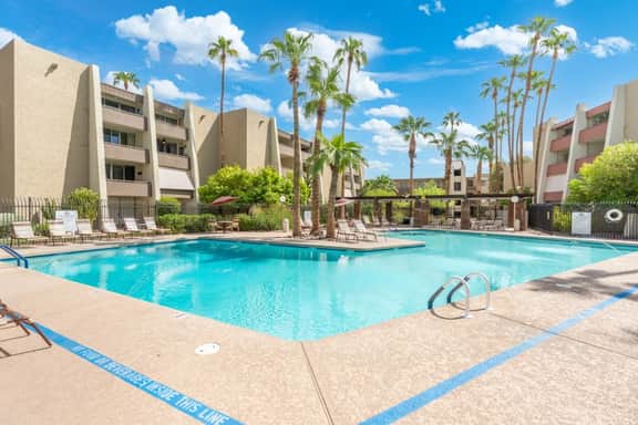 Old Town Scottsdale 1BR Condo | Pool, Spa, WFH