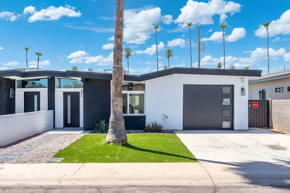 2BR Scottsdale Ranch Retreat with Private Patio & BBQ - Image 5