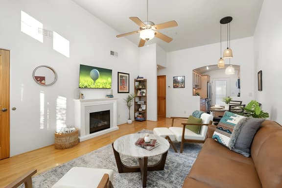 2BR Sedona Escape with BBQ & Scenic Views