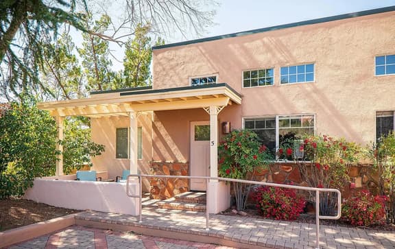 Scenic Sedona 2BR w/ Private Patio & Nice Views